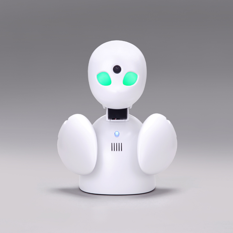 外出が困難な方の社会参加や意思疎通を支援する分身ロボット「OriHime」